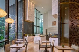 Dynamic-BANYAN TREE HOTEL 11