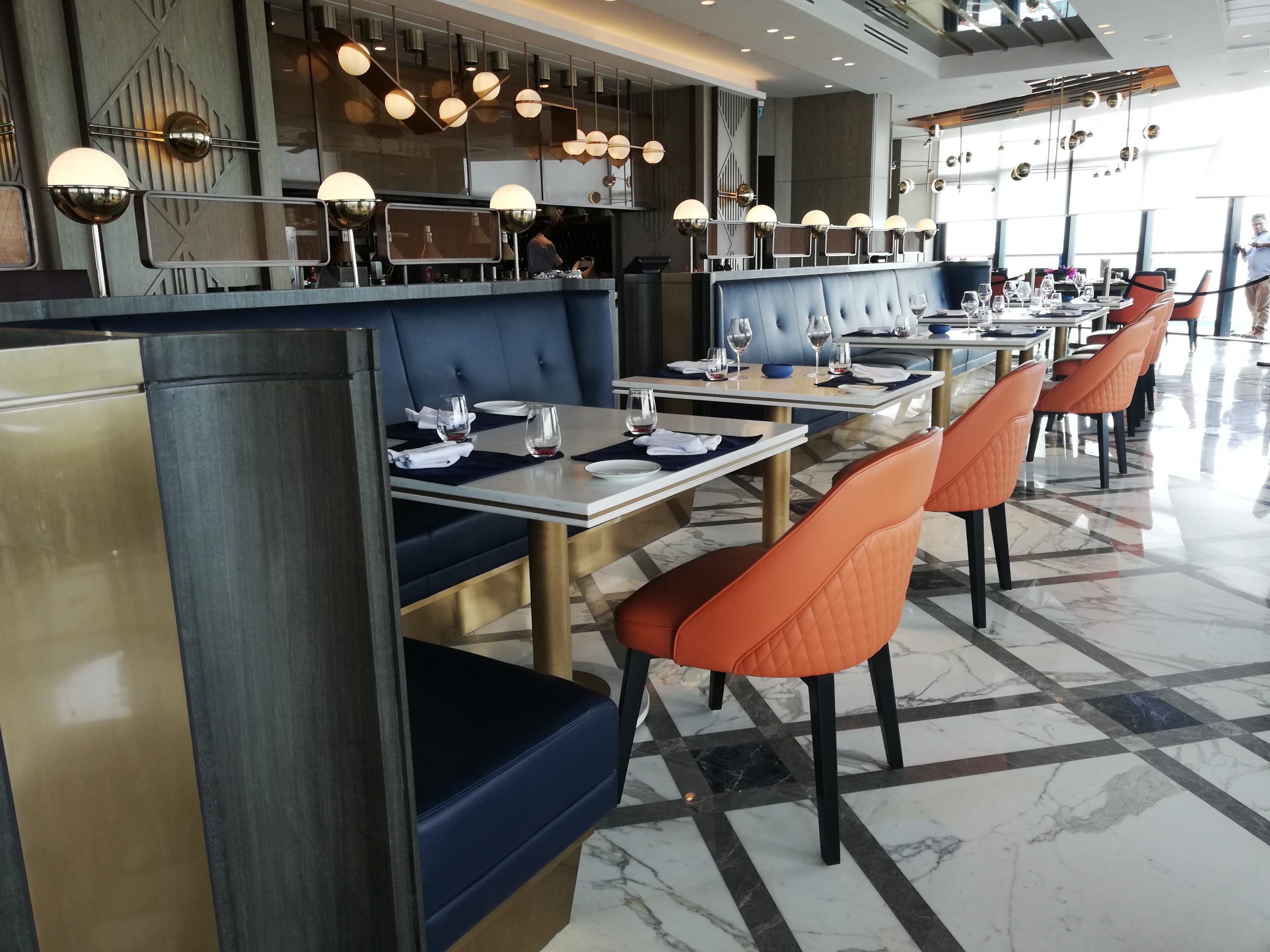 Dynamic-BANYAN TREE HOTEL 21
